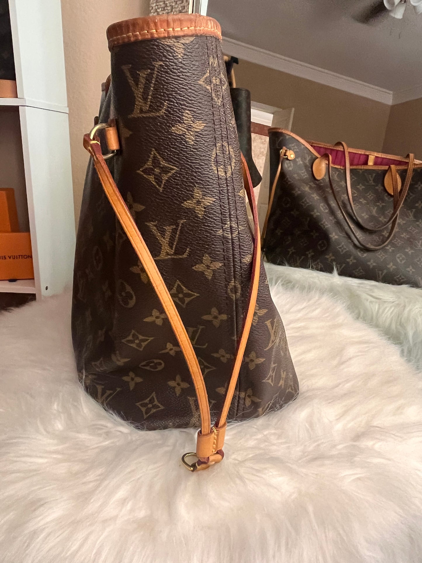 LV Neverfull MM Monogram