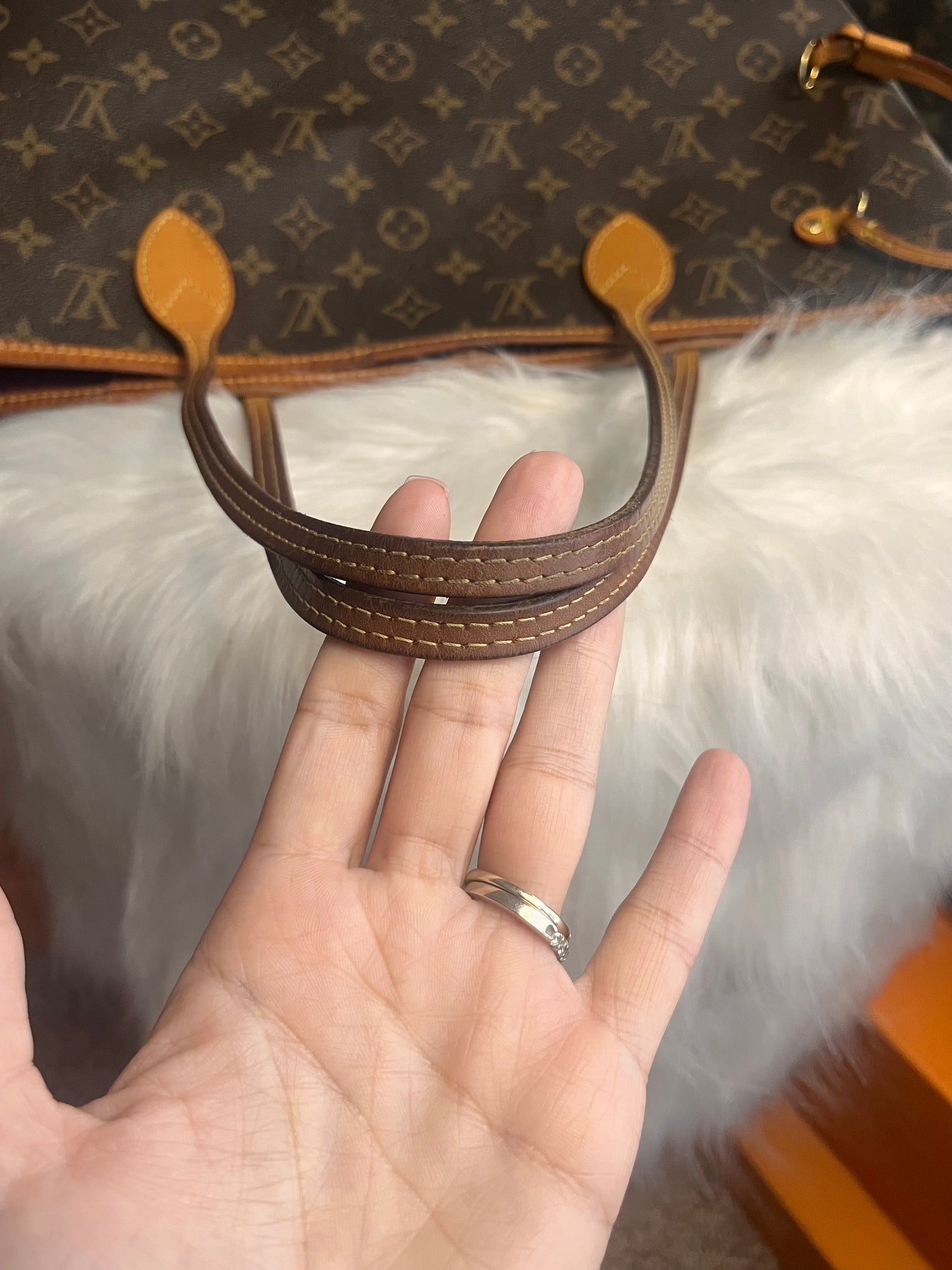 LV Neverfull MM Monogram