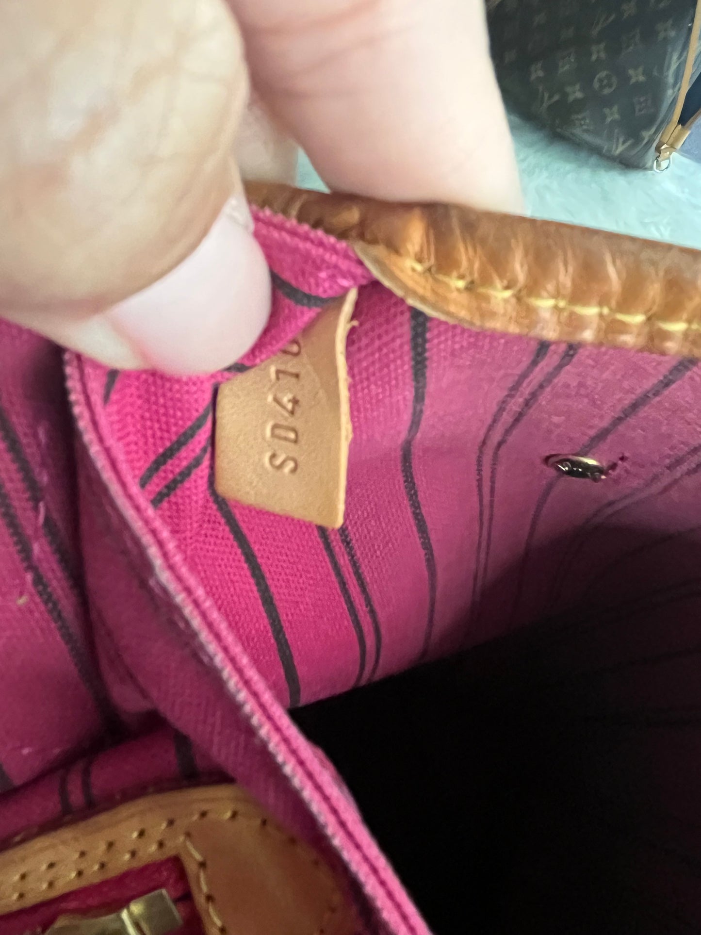 LV Neverfull MM Monogram