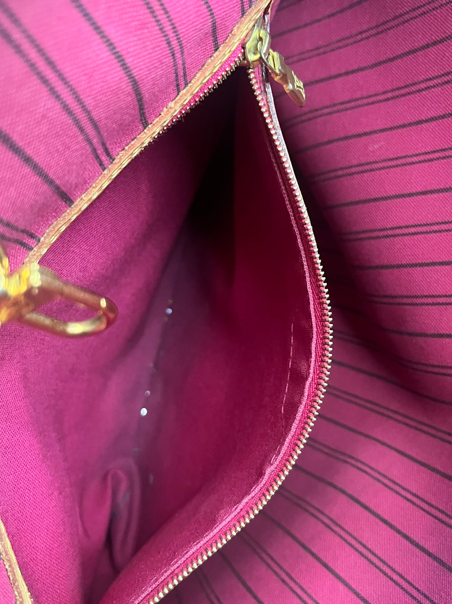 LV Neverfull MM Monogram