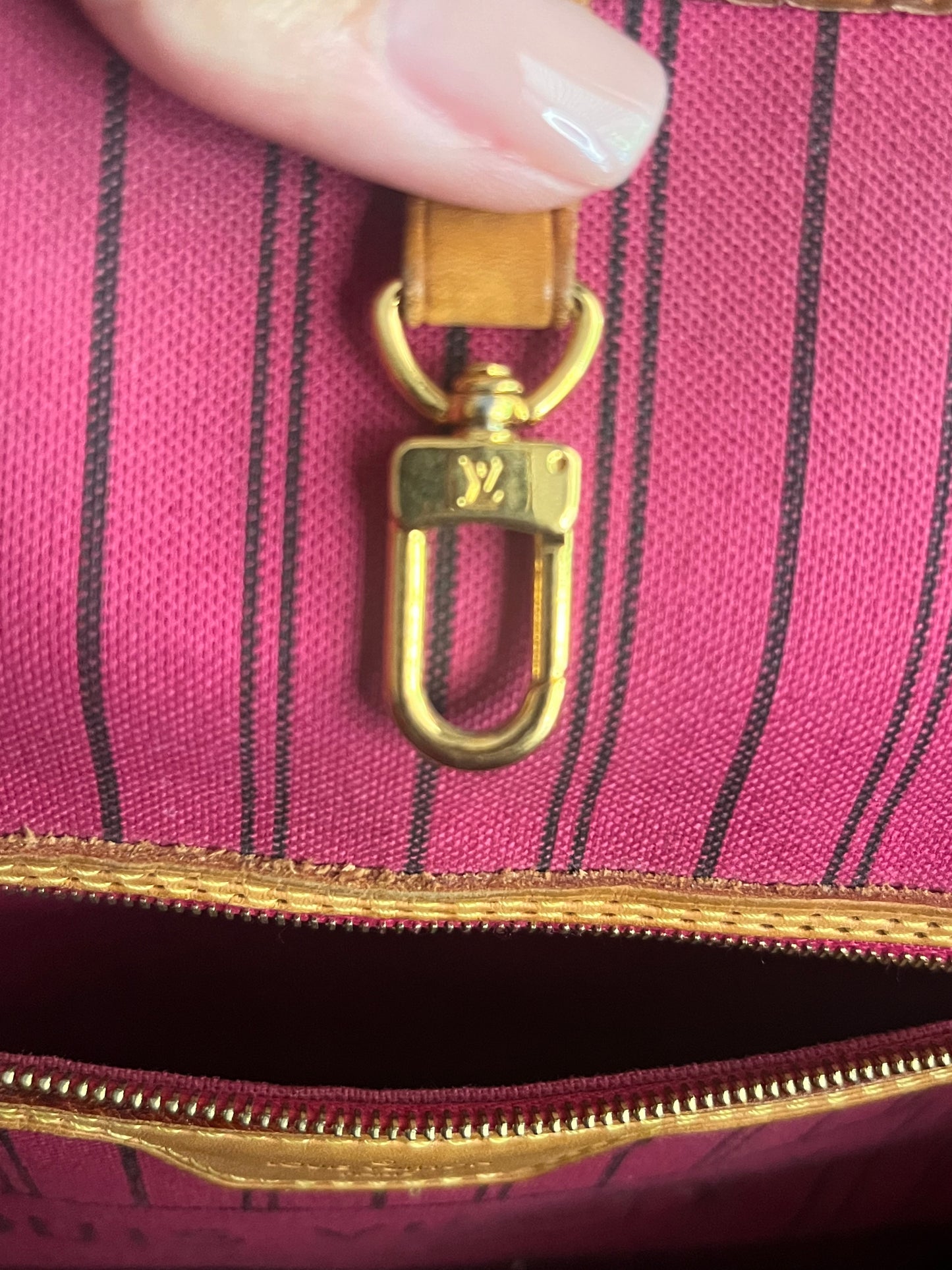 LV Neverfull MM Monogram