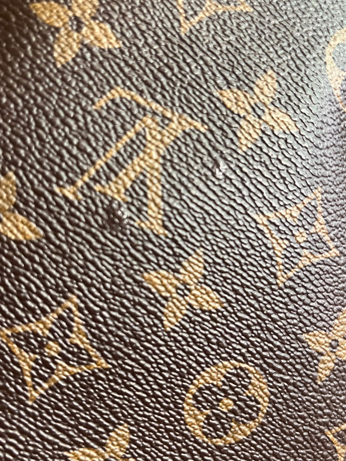 LV Neverfull MM Monogram